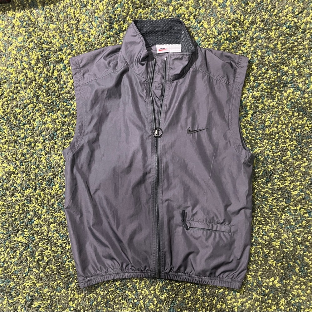 Nike Vintage Polyester Lightweight Vest (M)